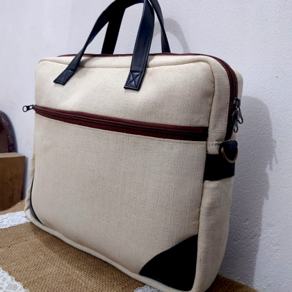 Nirvoy Laptop Bag